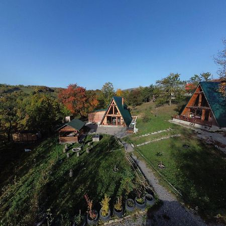 Rubicon Cabins Secaria Luaran gambar