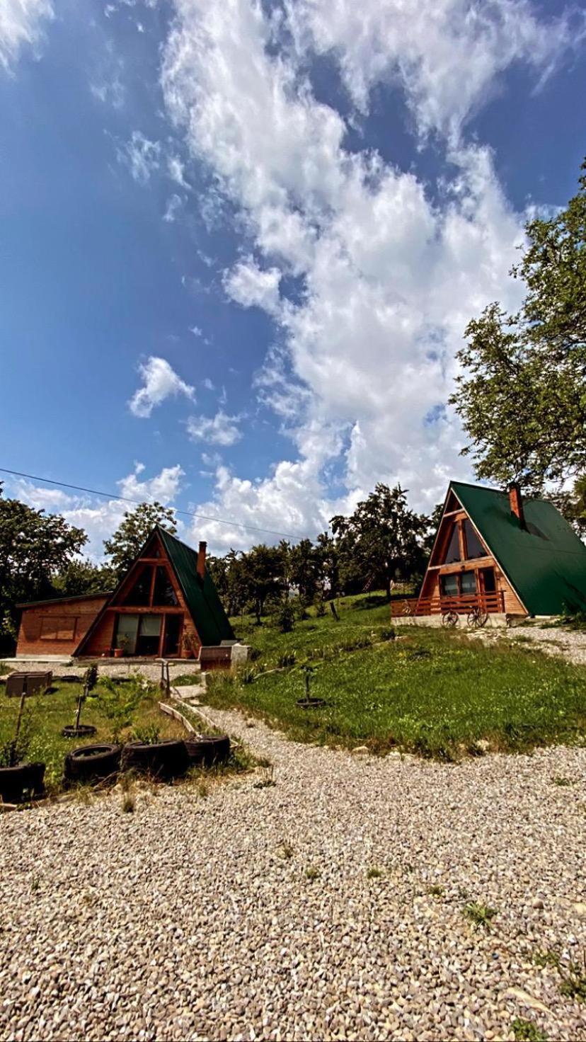 Rubicon Cabins Secaria Luaran gambar